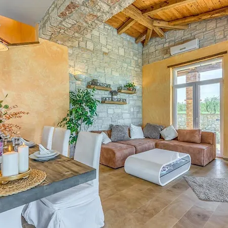Villa Tomaso Baderna